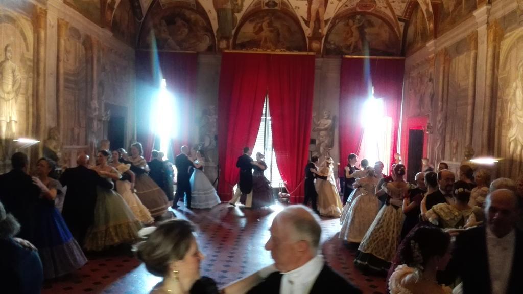סאן ג'יוליאנו טרמה Villa Di Corliano Relais All'Ussero מראה חיצוני תמונה